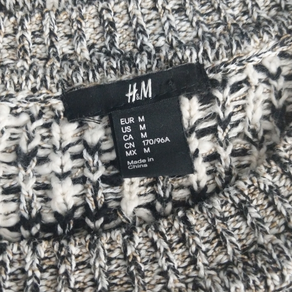 H&M Marled Tribal Print Chunky Boxy Sweater Sz M - Picture 9 of 11